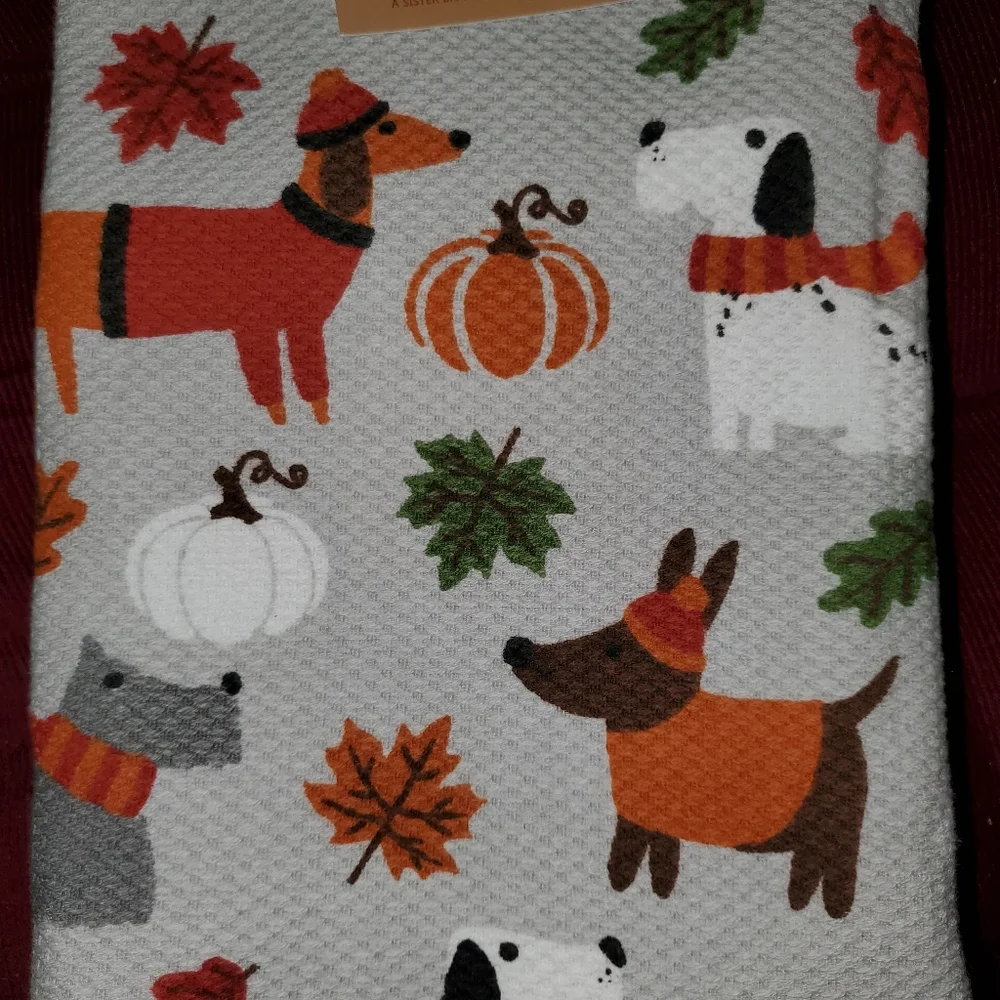 NEW Casaba Set of 3 Hand Towels Dog & Pumpkin Fall Edition